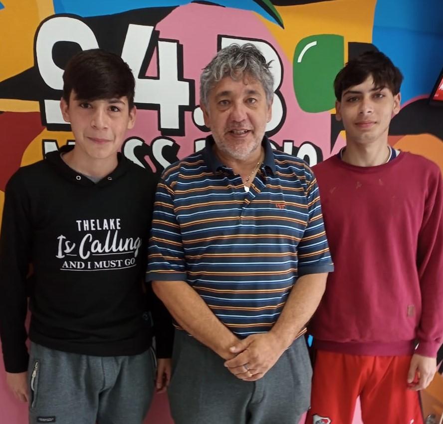 Técnico y jugadores de San Miguel y el pedido de un predio para el club