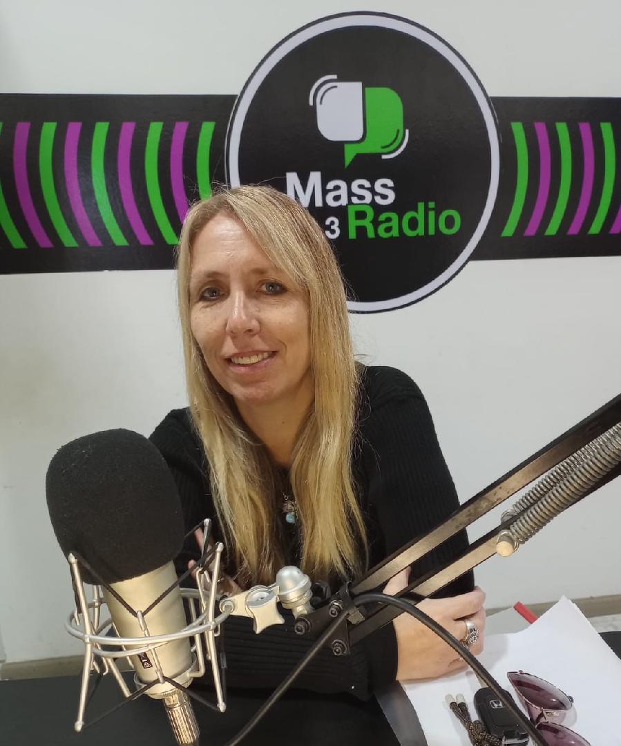 Karina Geloso y un raconto de la apertura de sesiones del HCD