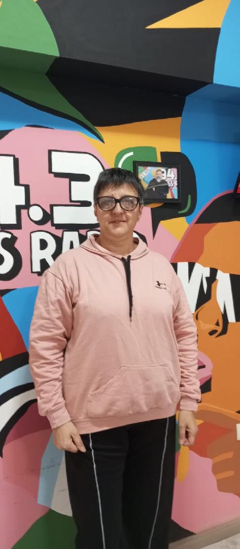 MONICA ZUBELDIA - 'La educación pública necesita ser defendida todos los días'