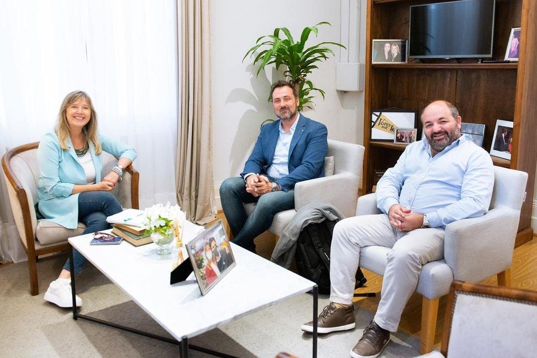 Aiola en La Plata en reuniÃ³n con una importante ministra y MÃ¡spoli