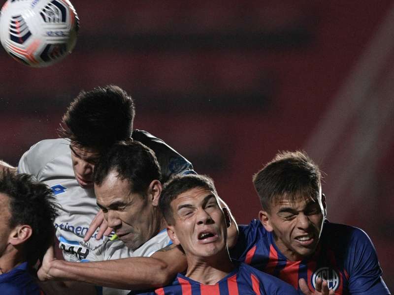 San Lorenzo empatÃ³ con 12 de Octubre y quedÃ³ al borde de la eliminaciÃ³n en la Copa Sudamericana - VIDEO