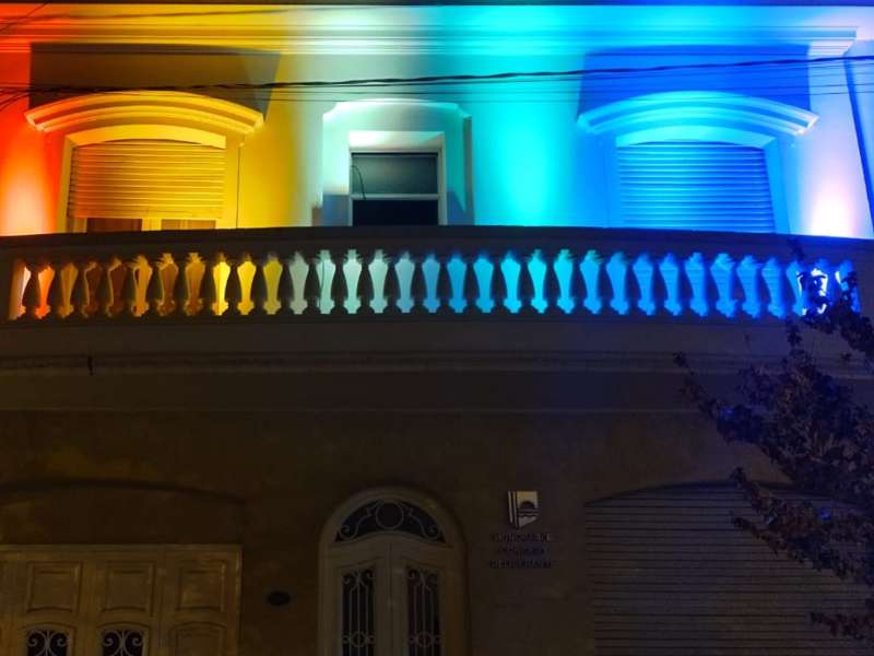 El HCD se vistió de color en homenaje al Dia internacional contra la Homofobia