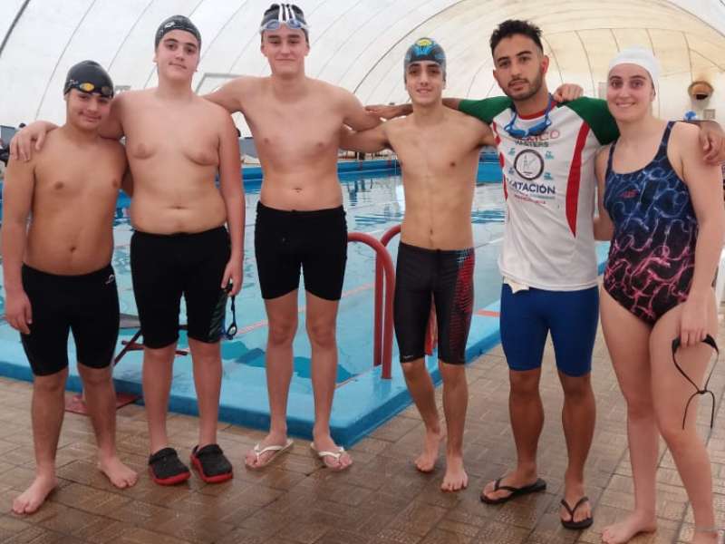 Juegos bonaerense: nadadores chacabuquenses ganan y pasan a la final provincial