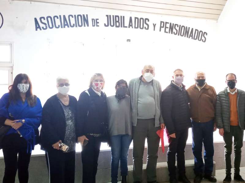 Candidatos a concejales del Frente de todos visitaron la AsociaciÃ³n de Jubilados y Pensionados