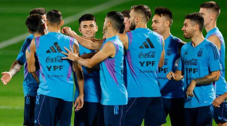 Argentina se entrenÃ³ sin Di MarÃ­a ni "Papu" GÃ³mez de cara al duelo con PaÃ­ses Bajos