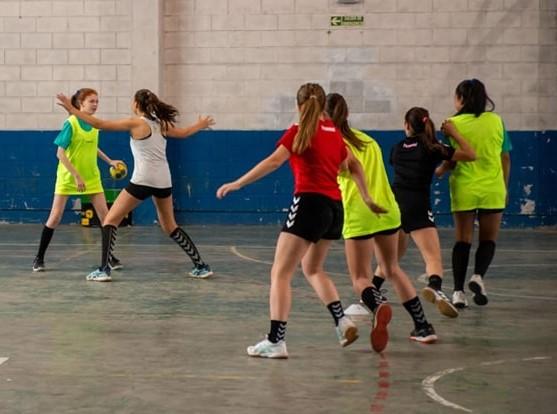 Deportes: encuentros amistosos