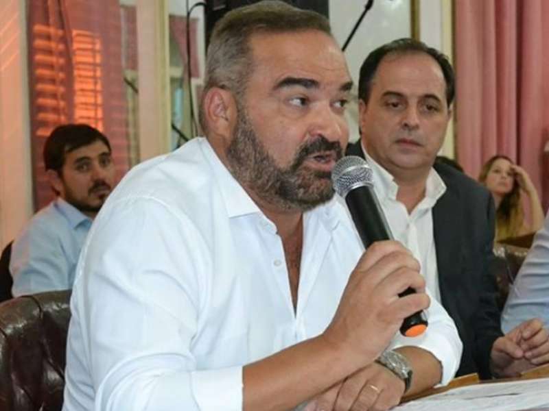 Estevez: "seÃ±or Intendente avÃ­sele a sus familiares que respeten las normativas"