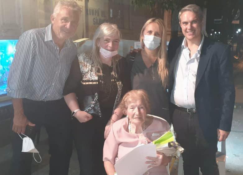 NoemÃ­ a sus 87 aÃ±os egresÃ³ ayer en el Centro Educativo de Nivel Secundario NÂº 451