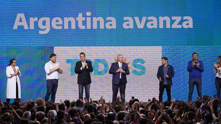 El FdT recuperÃ³ terreno en Buenos Aires, JxC mantuvo ventaja y el Presidente convocÃ³ a nueva etapa