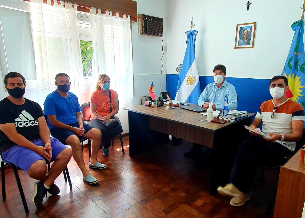ReuniÃ³n con colonias para implementar el proyecto "Luz verde"