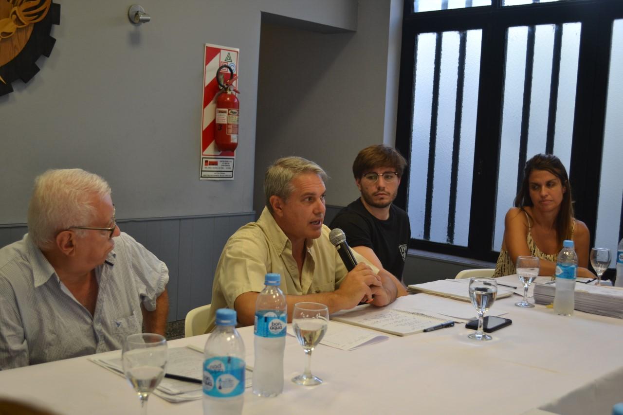 GolÃ­a junto a profesionales analizaron el presupuesto municipal 2023